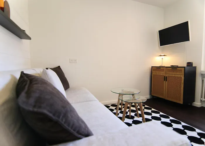 Jaeggi 35 By Apartment